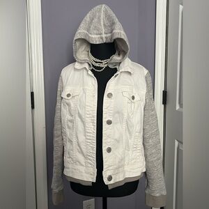 American Eagle Outfitters White Denim Jacket with Gray Hoodie Sleeves Large